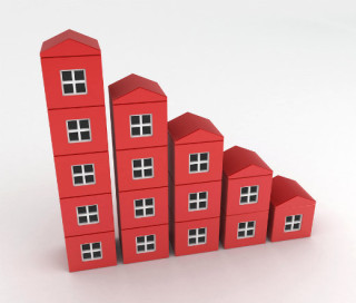 illustration of columns of houses in descending size